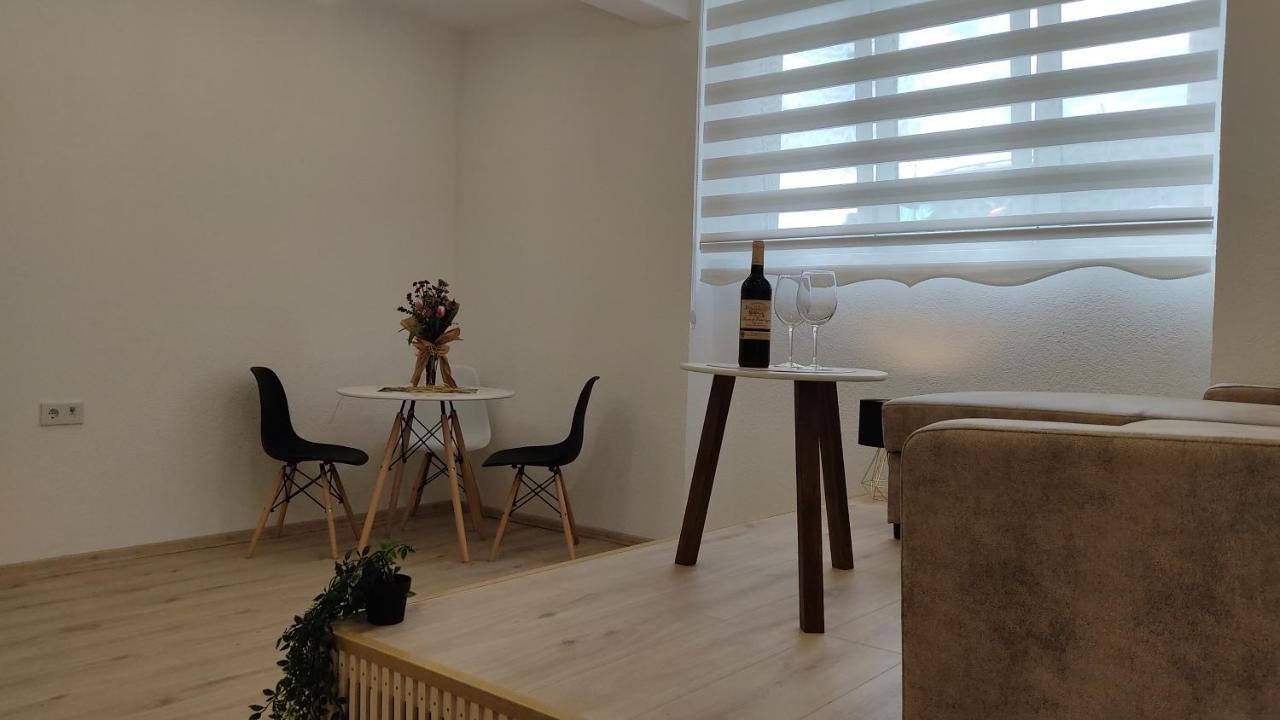 סראייבו Studio Apartment - A Bit Of Joy מראה חיצוני תמונה
