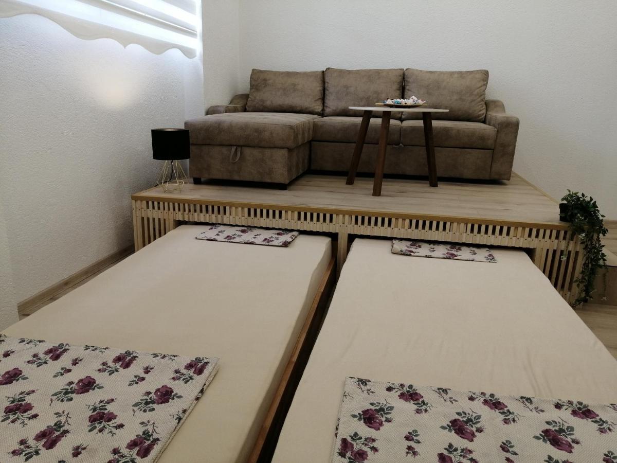 סראייבו Studio Apartment - A Bit Of Joy מראה חיצוני תמונה