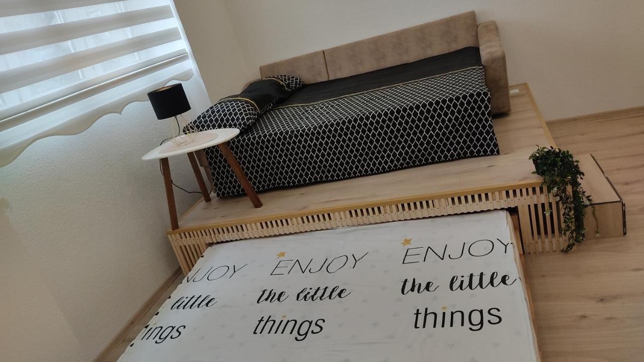 סראייבו Studio Apartment - A Bit Of Joy מראה חיצוני תמונה